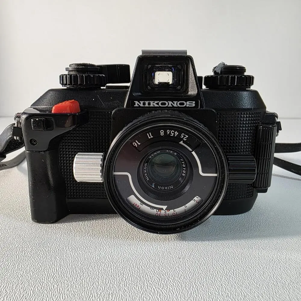 Nikonos IV-A Camera 35mm F2.5 Lens 770105 Untested